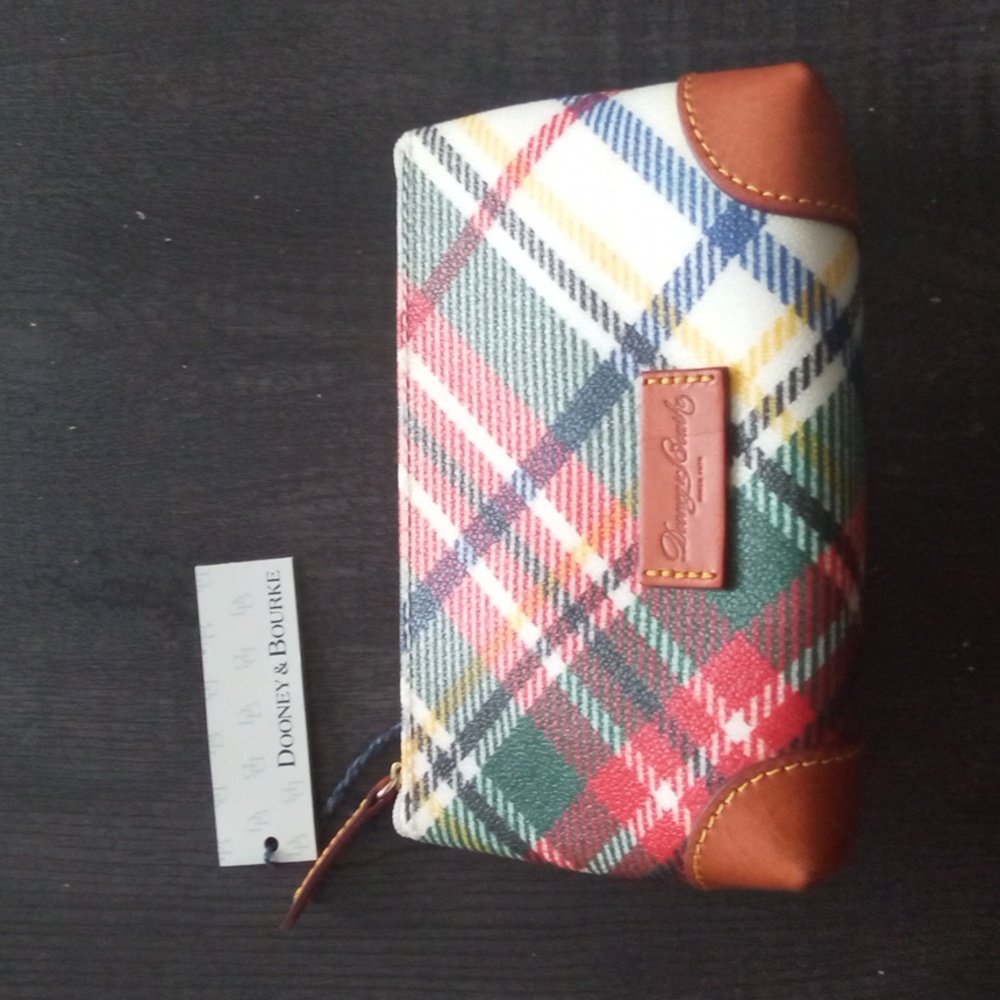 Dooney & Burke makeup case